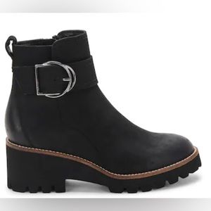 New without box, Blondo waterproof boots.